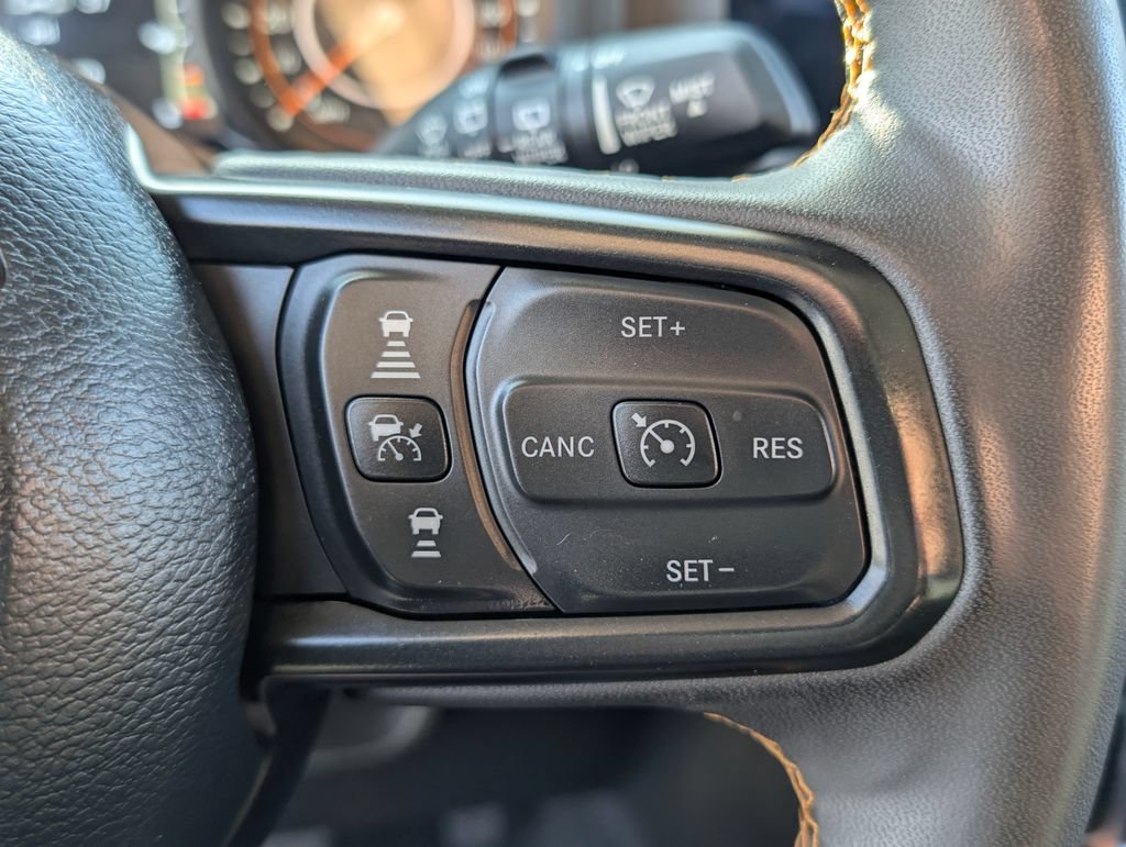 Used 2024 Jeep Wrangler Unlimited Sport AWD/4WD image 25
