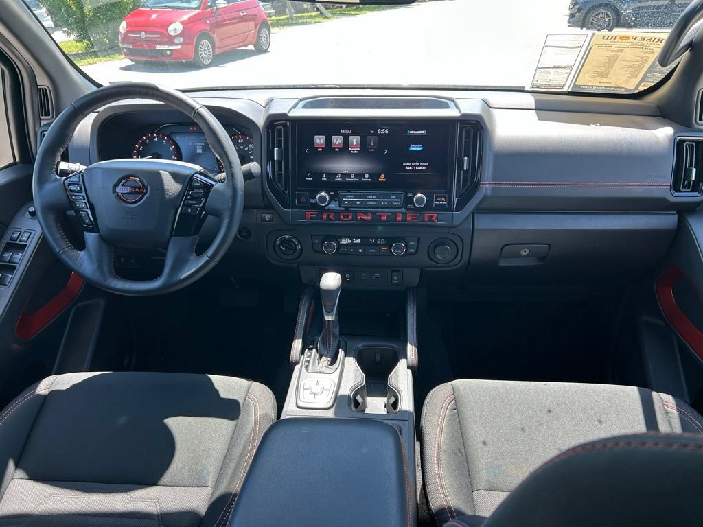Used 2026 Nissan Frontier PRO-4X AWD/4WD image 9