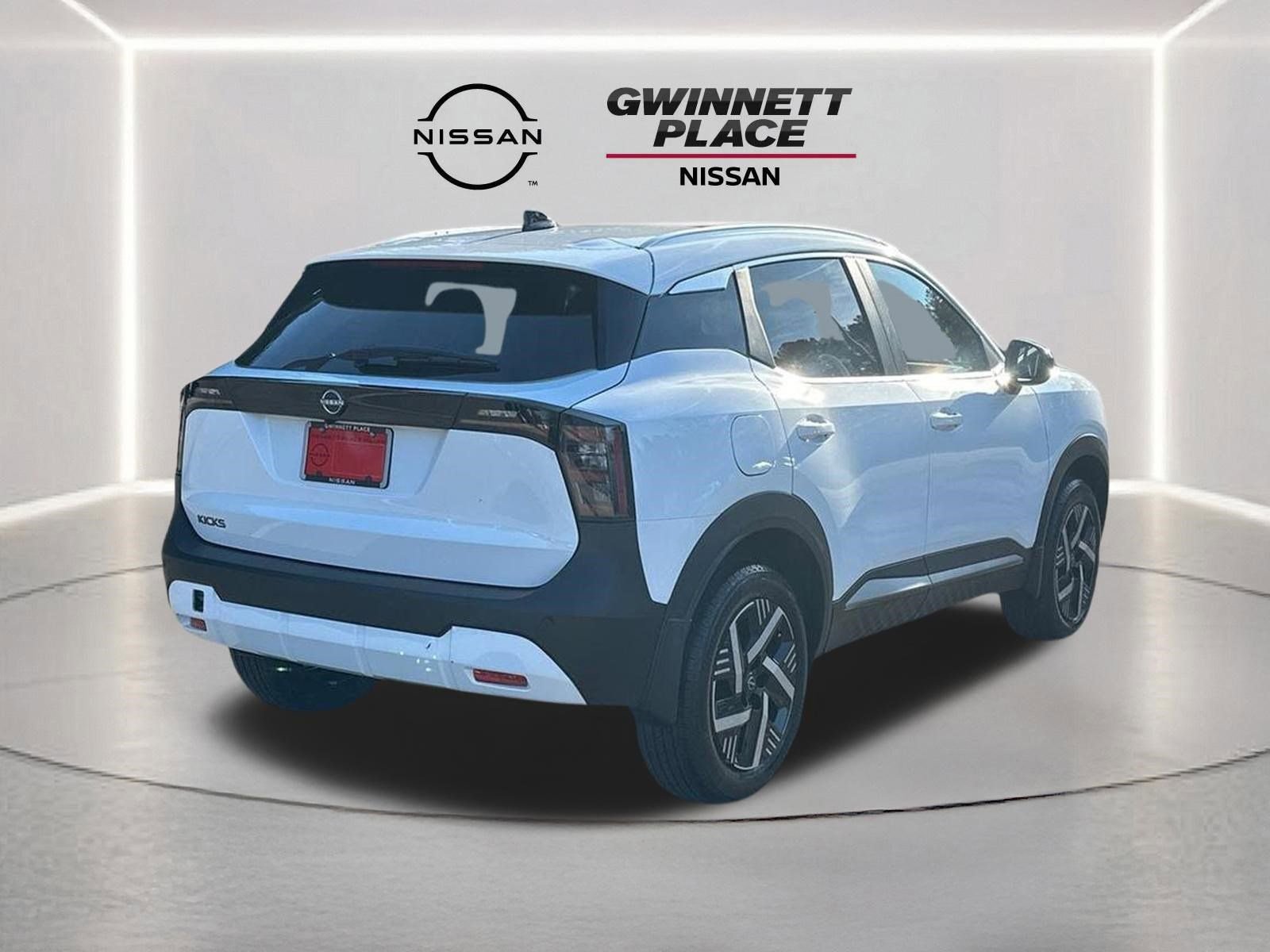 New 2026 Nissan Kicks SV w/ SV Premium Package image 5