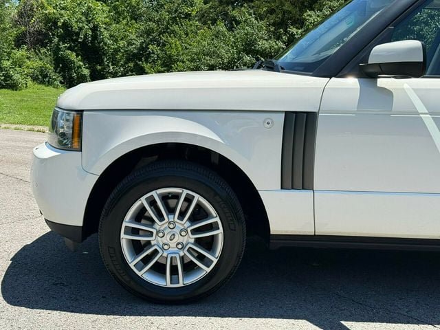 Used 2010 Land Rover Range Rover HSE AWD/4WD image 3