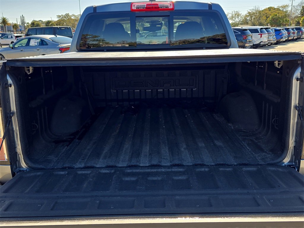 Used 2022 GMC Canyon Denali image 10