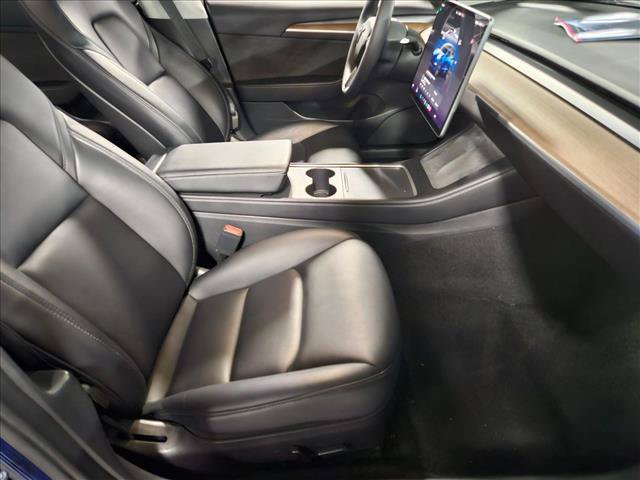 Used 2022 Tesla Model 3 Long Range AWD/4WD image 21