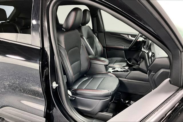 New 2026 Ford Escape ST-Line w/ Tech Pack #1 image 11