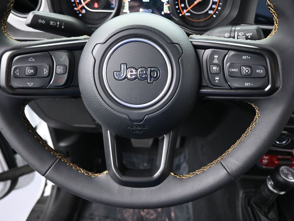 Used 2024 Jeep Gladiator Willys image 31
