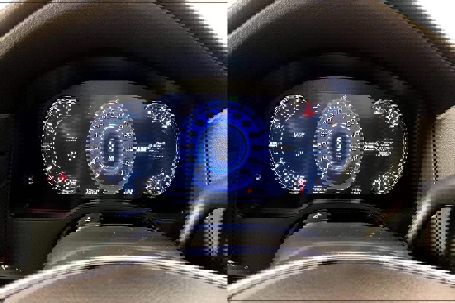 Used 2019 Cadillac Escalade ESV Premium Luxury image 24