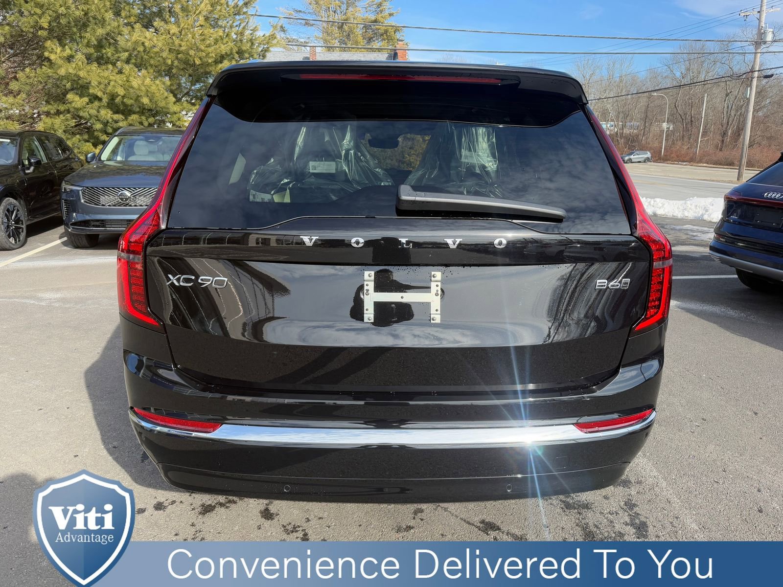 New 2026 Volvo XC90 B6 Ultra w/ Protection Package image 7