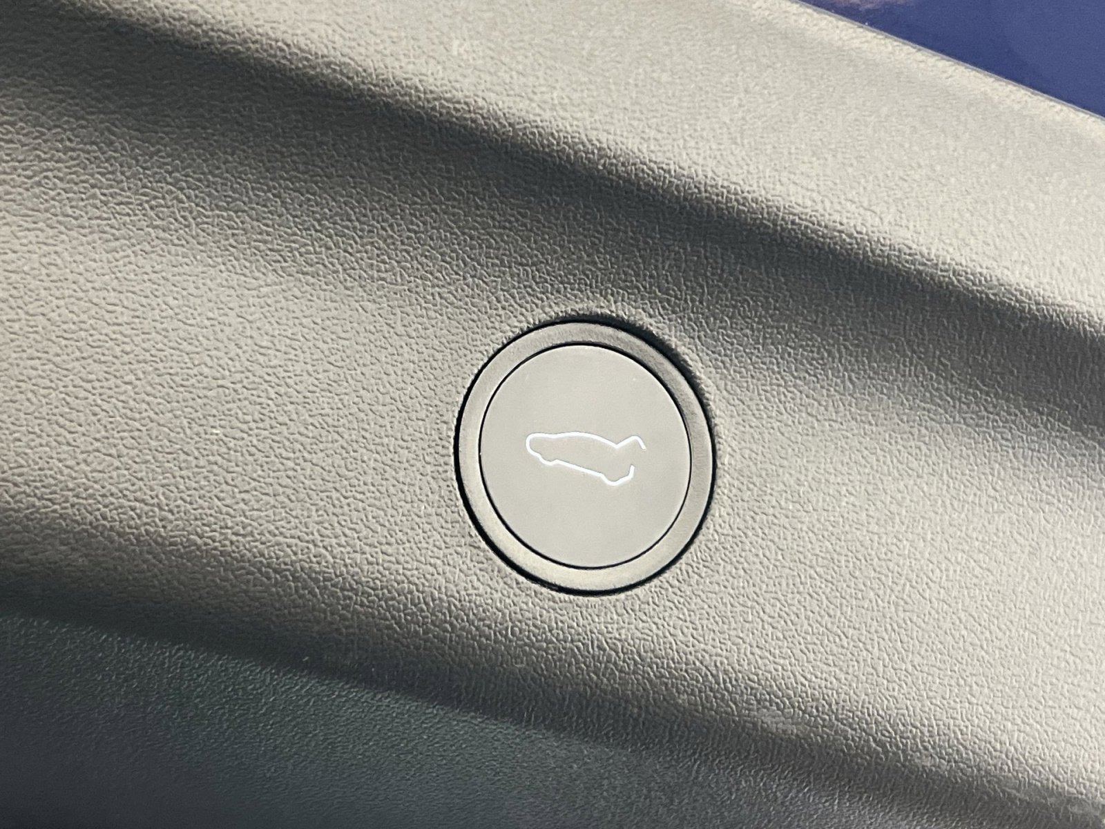 Used 2021 Tesla Model Y Long Range image 28