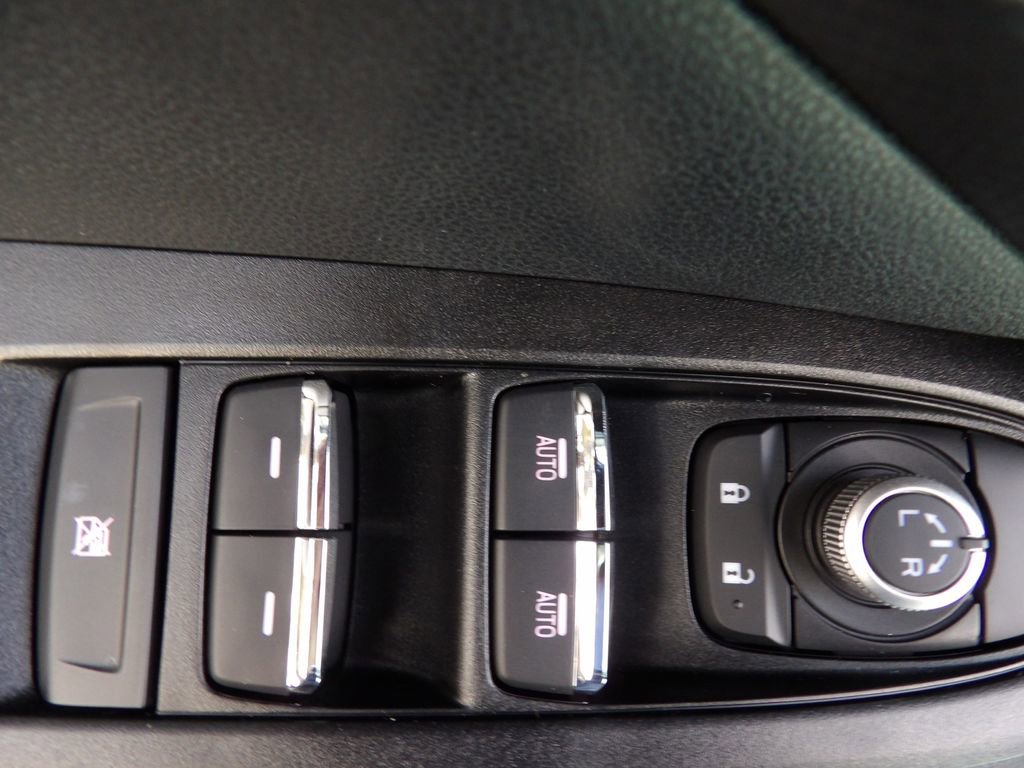 New 2026 Subaru Crosstrek 2.5i Limited w/ Crosstrek Mirror Package image 9