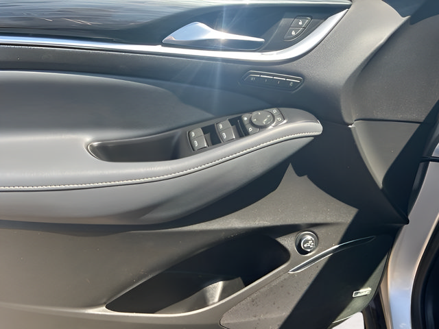 Used 2022 Buick Enclave Premium FWD image 15