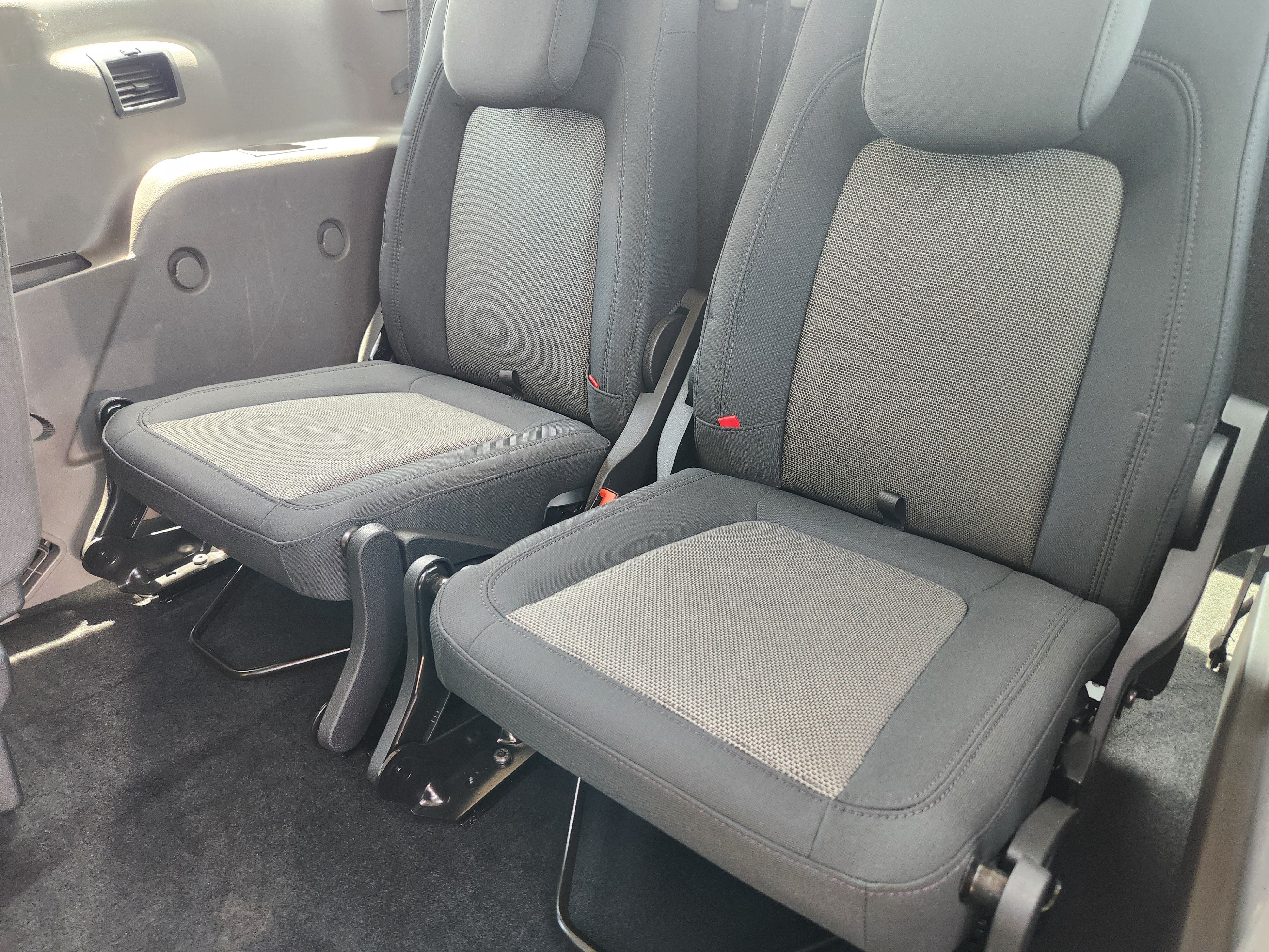 Used 2023 Ford Transit Connect XL FWD image 23