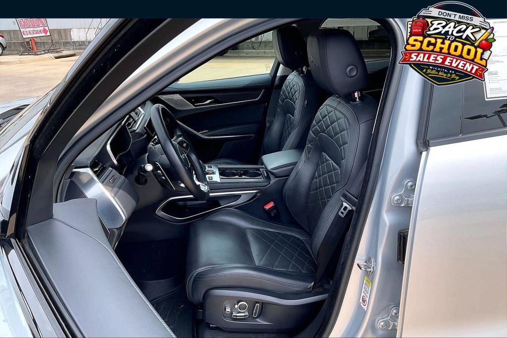 Used 2021 Jaguar F-PACE S AWD/4WD image 25
