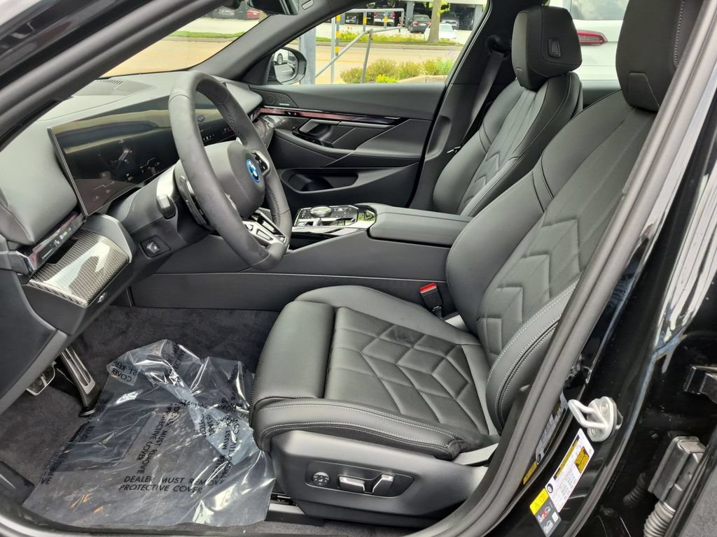 New 2027 BMW i5 xDrive40 w/ M Sport Package AWD/4WD image 12