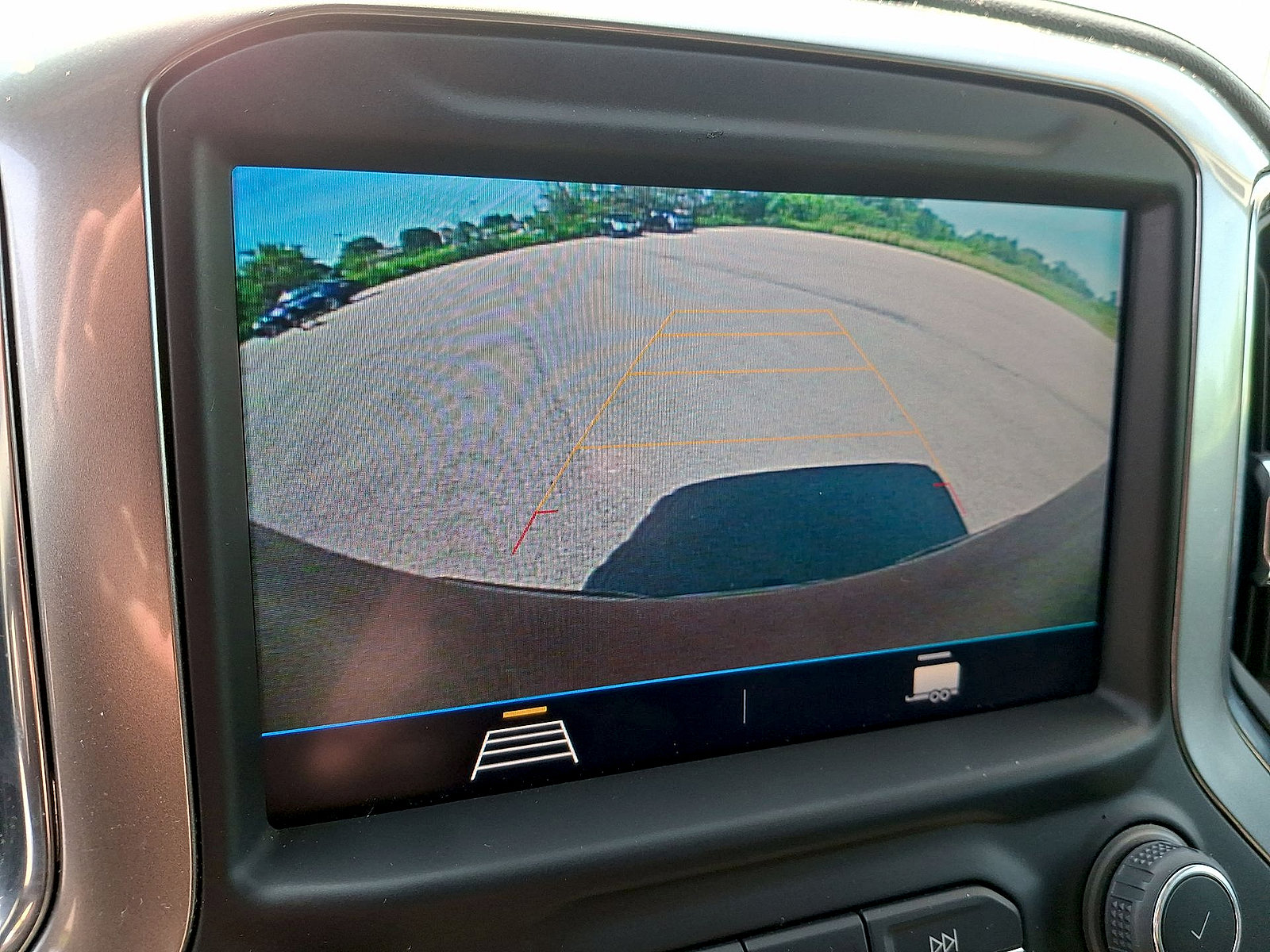Used 2019 Chevrolet Silverado 1500 LT w/ All-Star Edition AWD/4WD image 15