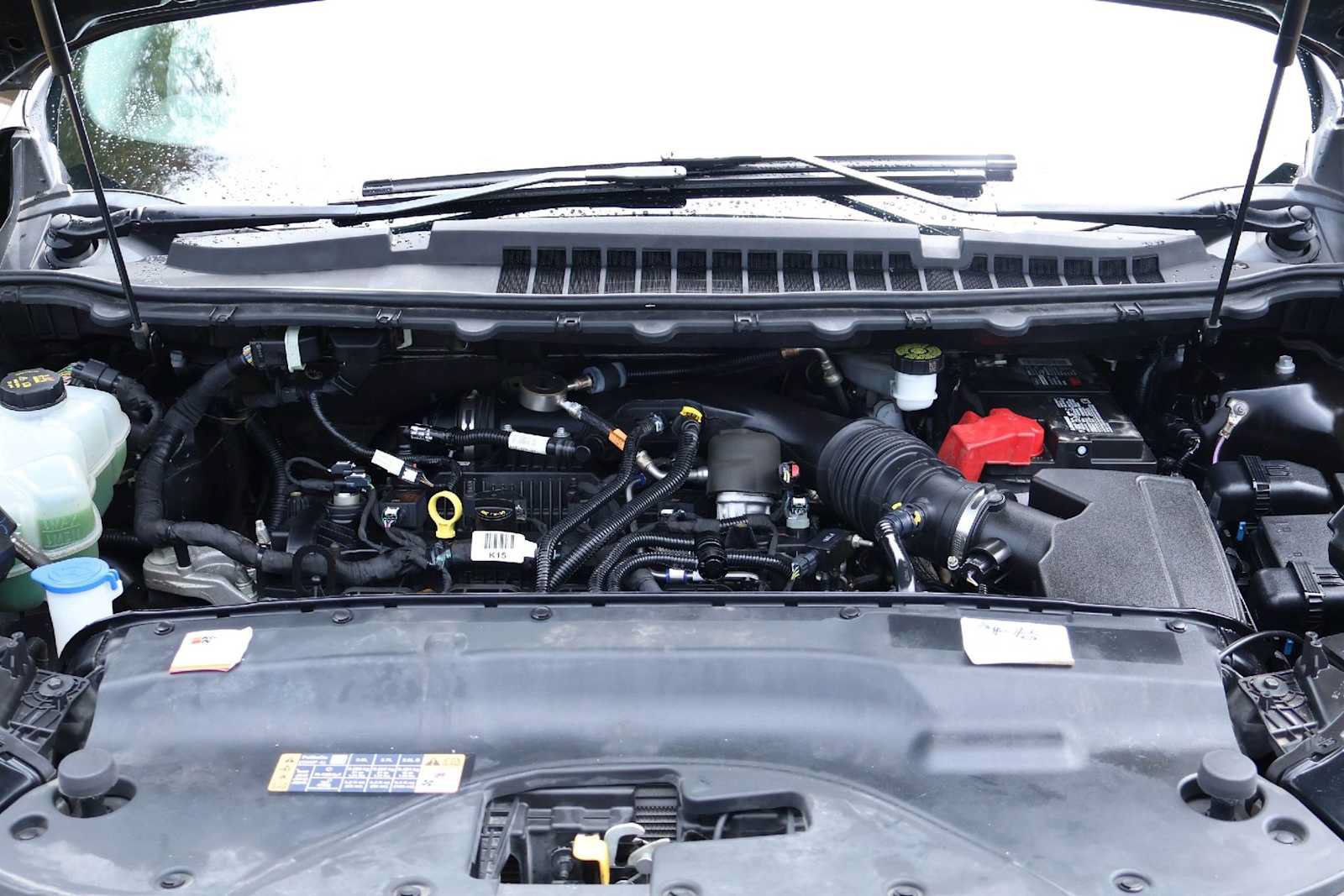Used 2020 Ford Edge ST-Line FWD image 9