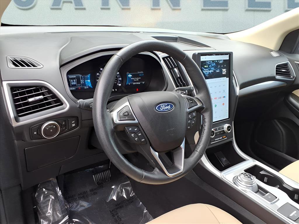 Used 2024 Ford Edge SEL w/ Convenience Package image 19