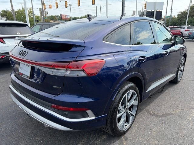 Used 2023 Audi Q4 e-tron Premium Plus w/ Premium Plus AWD/4WD image 3