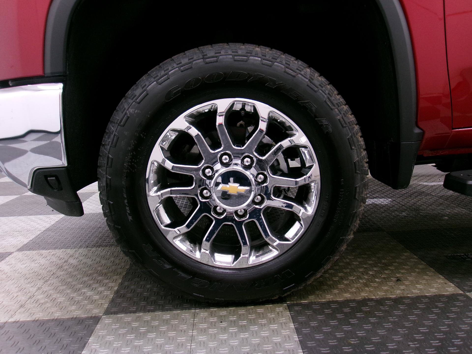 New 2026 Chevrolet Silverado 3500 LTZ w/ LTZ Premium Package AWD/4WD image 16