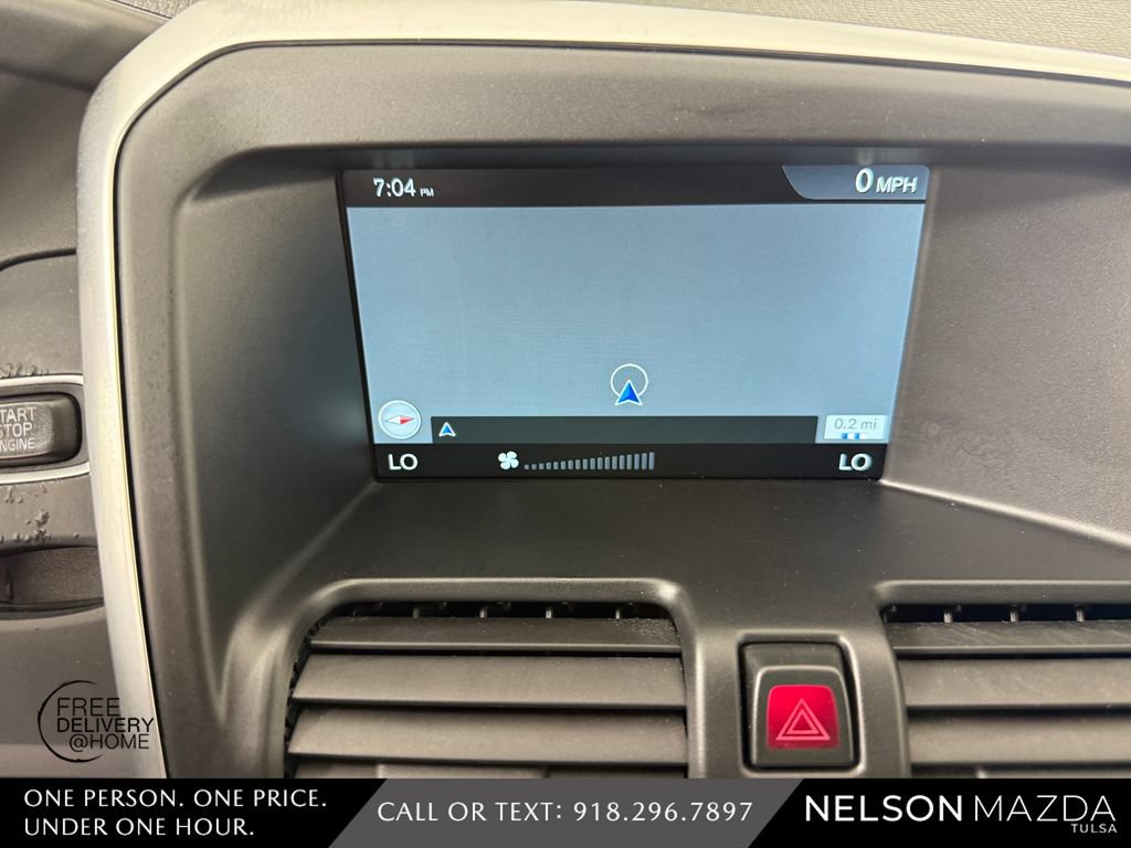 Used 2016 Volvo XC60 T5 w/ Proximity Package FWD image 29