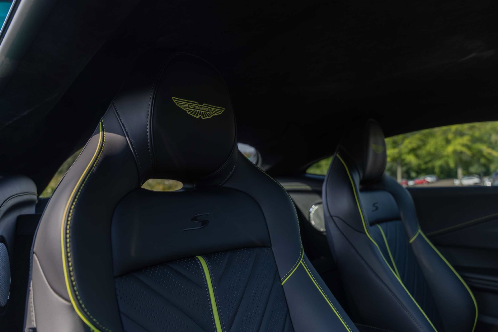 New 2026 Aston Martin V8 Vantage S RWD image 26