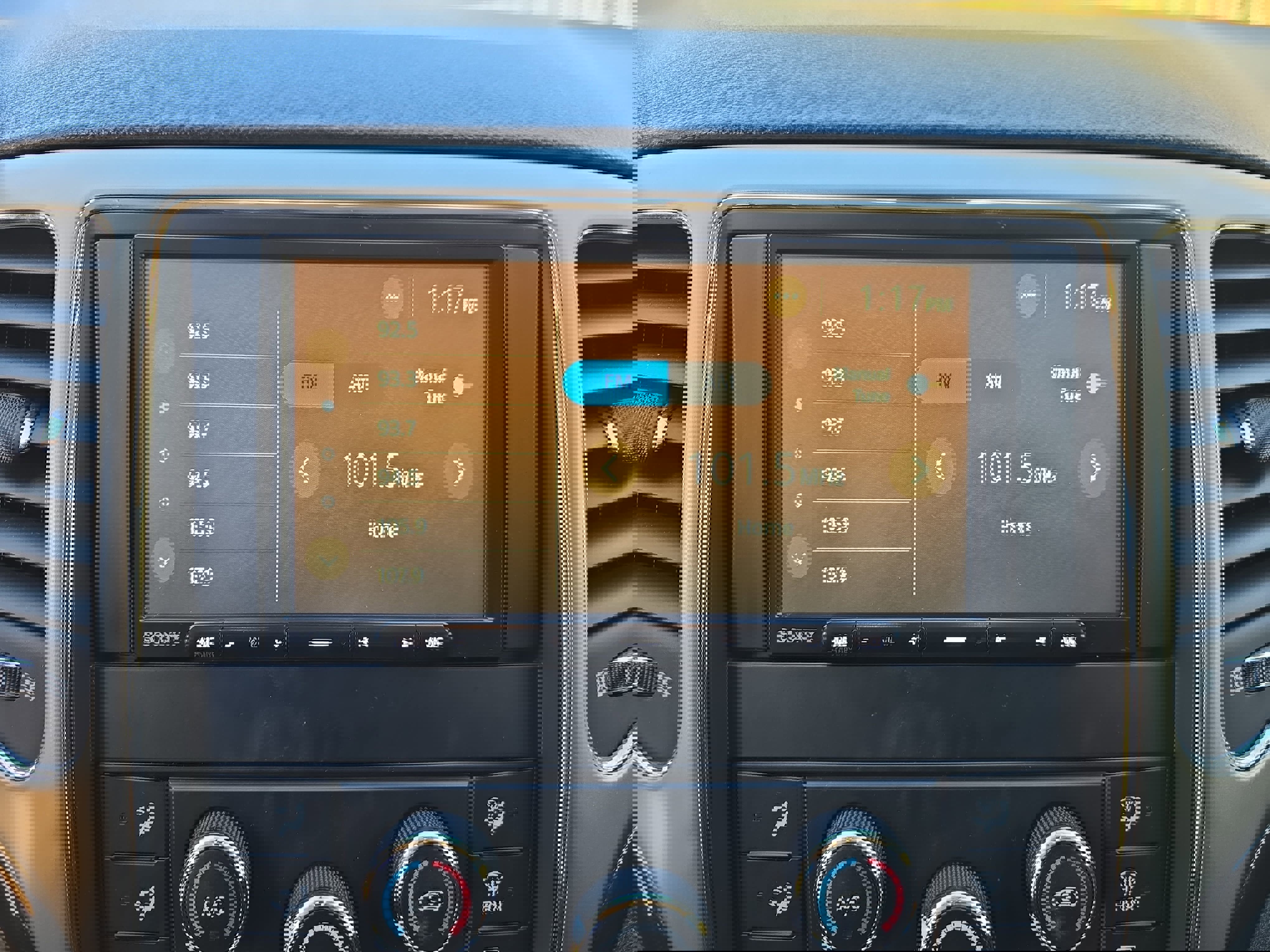 Used 2011 Jeep Grand Cherokee Laredo image 20