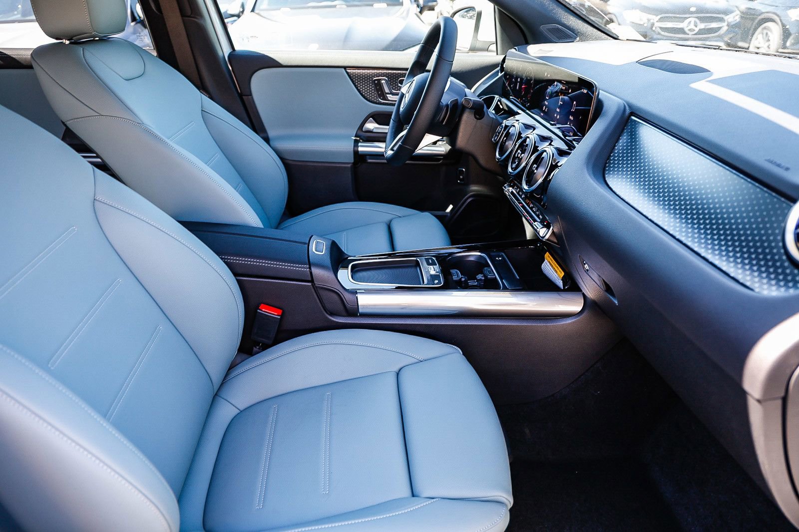 New 2026 Mercedes-Benz GLA 250 image 16
