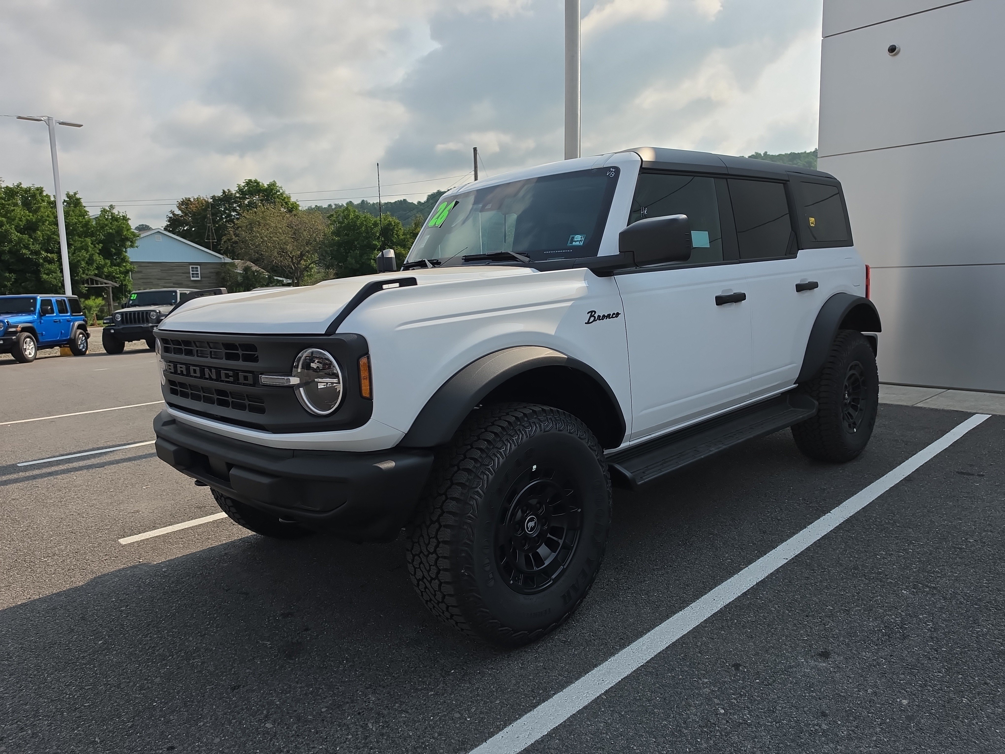 New 2026 Ford Bronco Big Bend AWD/4WD image 8