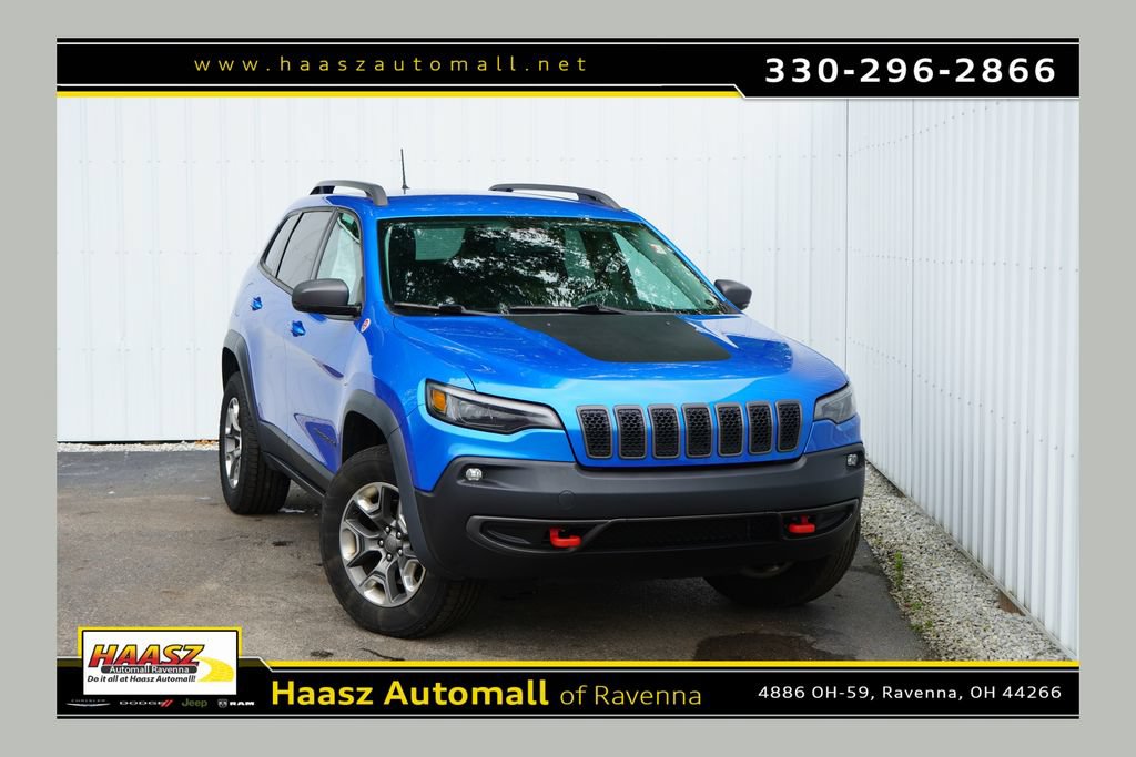 Used 2019 Jeep Cherokee Trailhawk AWD/4WD image 1