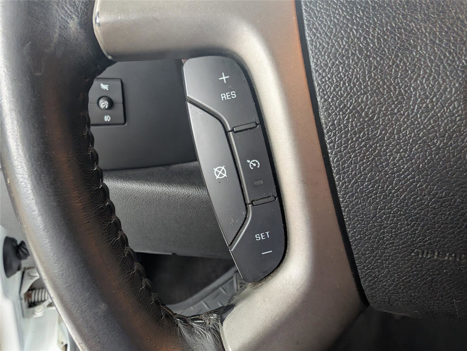 Used 2007 GMC Sierra 2500 SLE w/ EZ-Lift Tailgate Package RWD image 20
