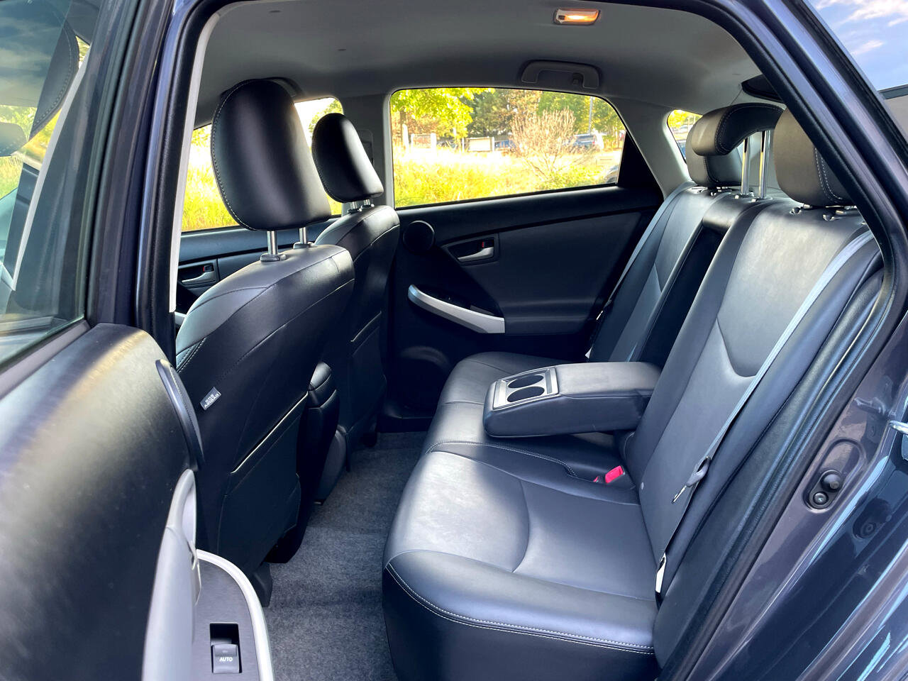 Used 2014 Toyota Prius Three image 14