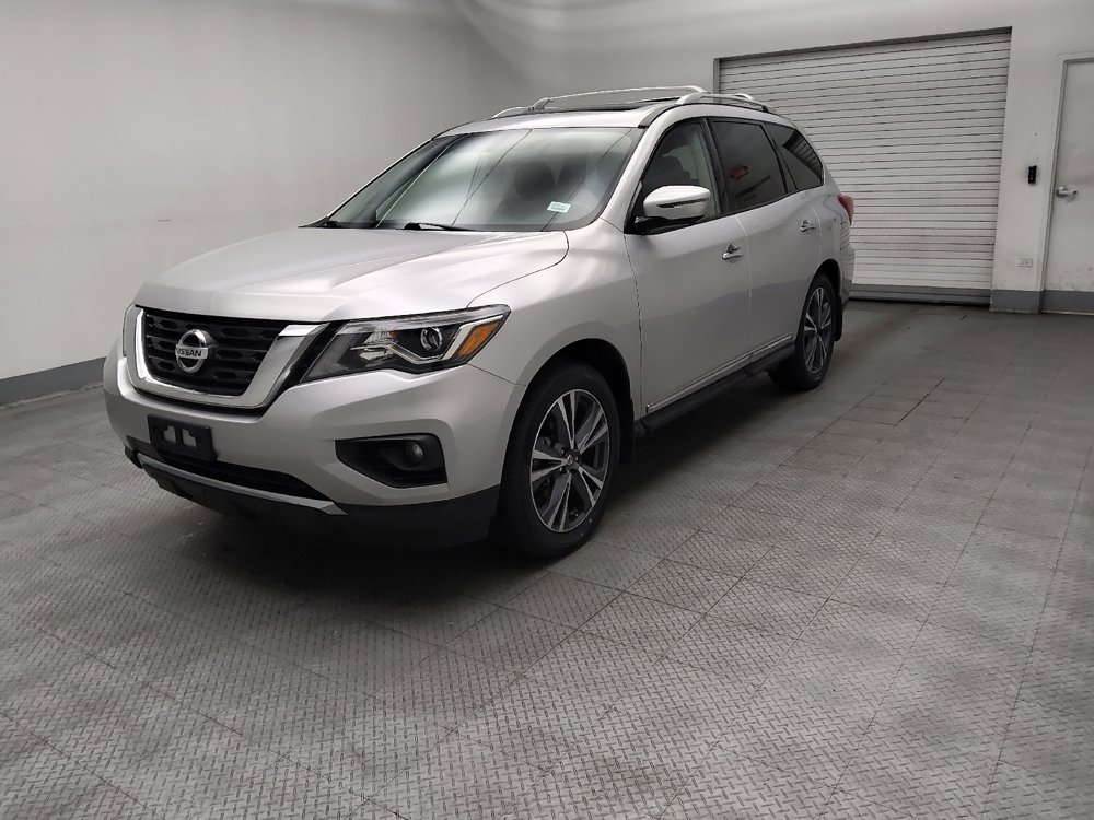 Used 2020 Nissan Pathfinder Platinum AWD/4WD image 2