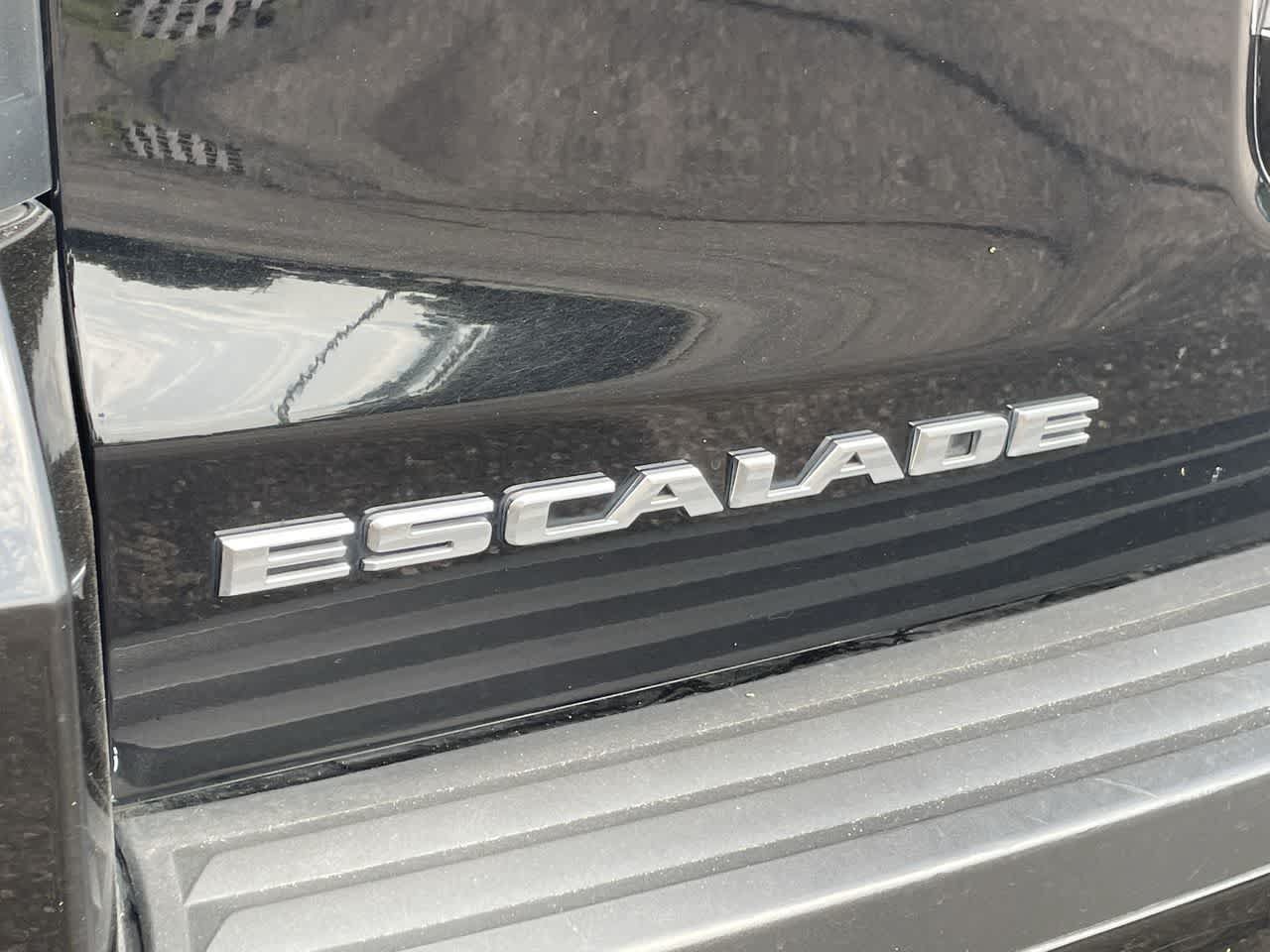 Used 2018 Cadillac Escalade ESV 4WD image 41