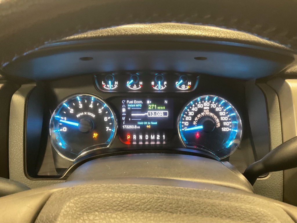 Used 2013 Ford F150 4x4 SuperCrew image 2