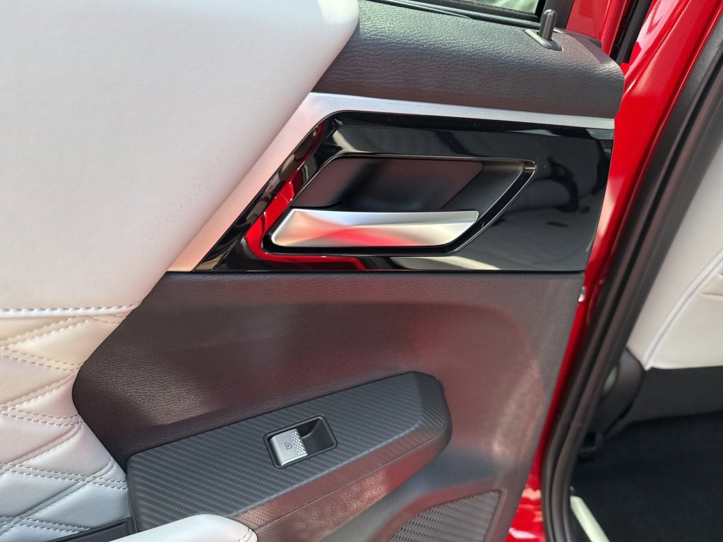 New 2025 Mitsubishi Outlander SEL image 20