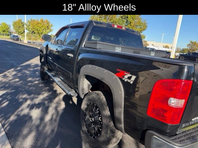 Used 2009 Chevrolet Silverado 1500 W/T AWD/4WD image 7
