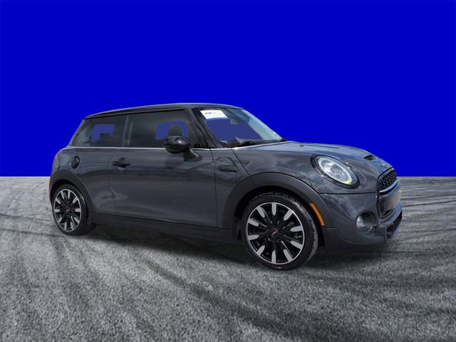 Used 2019 MINI Cooper S w/ Signature Upholstery Package image 2
