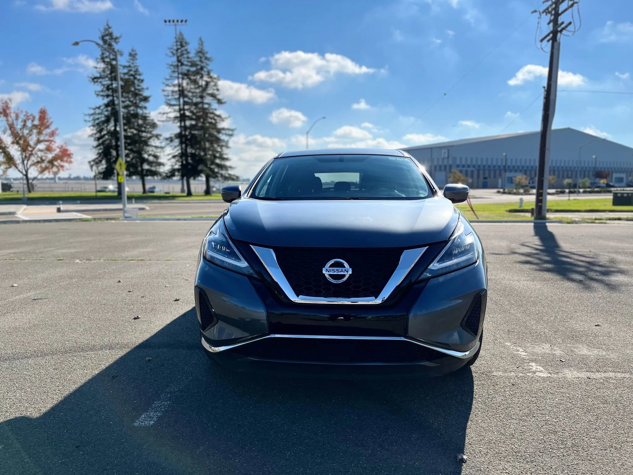 Used 2019 Nissan Murano S image 2