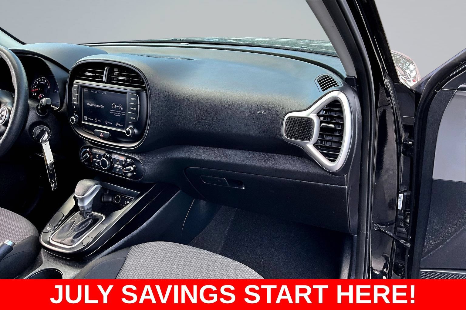Used 2022 Kia Soul LX FWD image 31