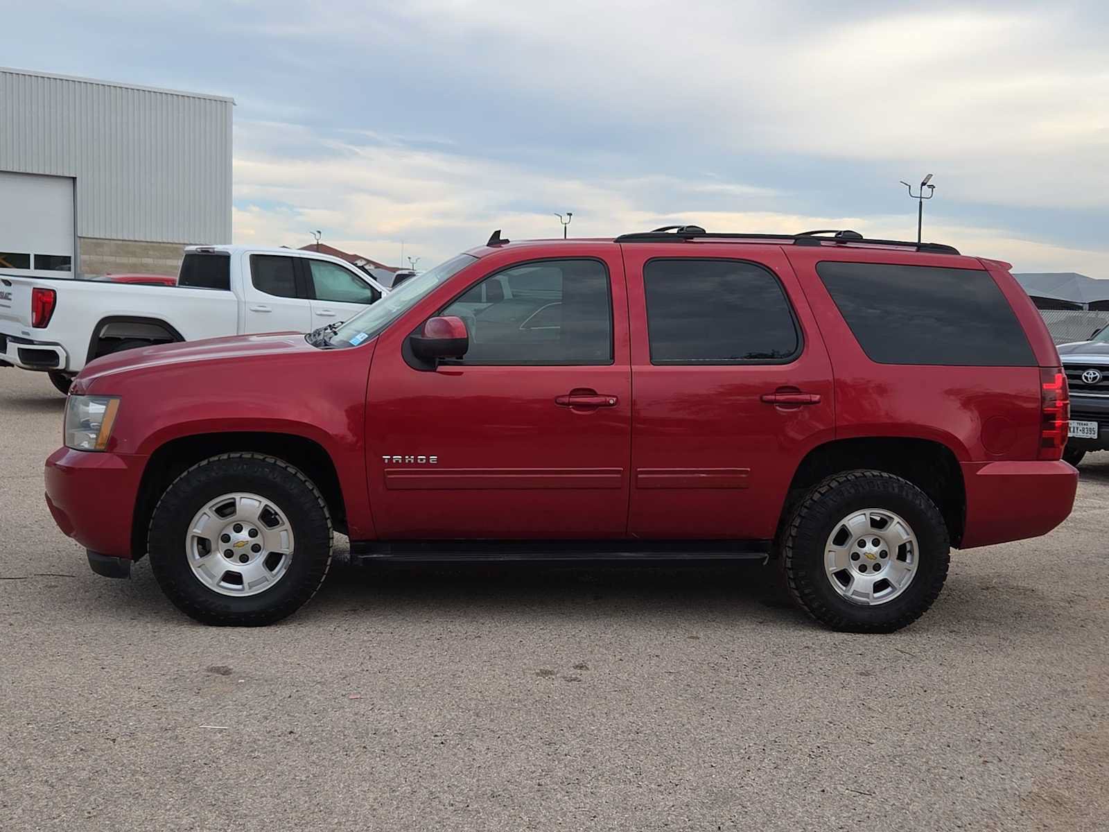 Used 2012 Chevrolet Tahoe LS RWD image 5