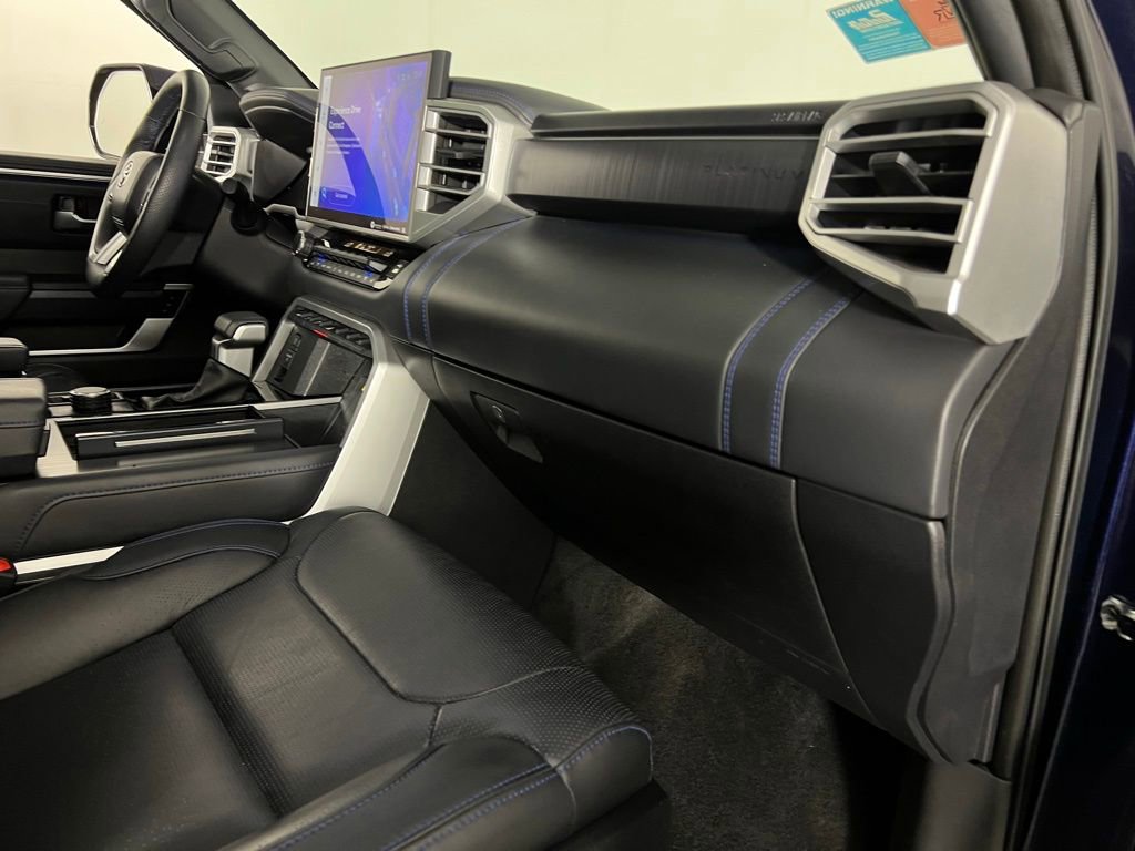 Used 2024 Toyota Sequoia Platinum image 31