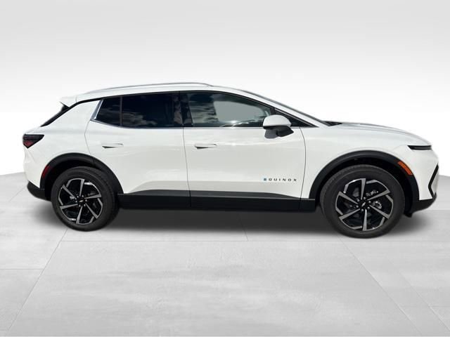 New 2026 Chevrolet Equinox EV LT image 10