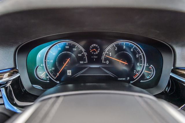 Used 2018 BMW 540i w/ Premium Package RWD image 18