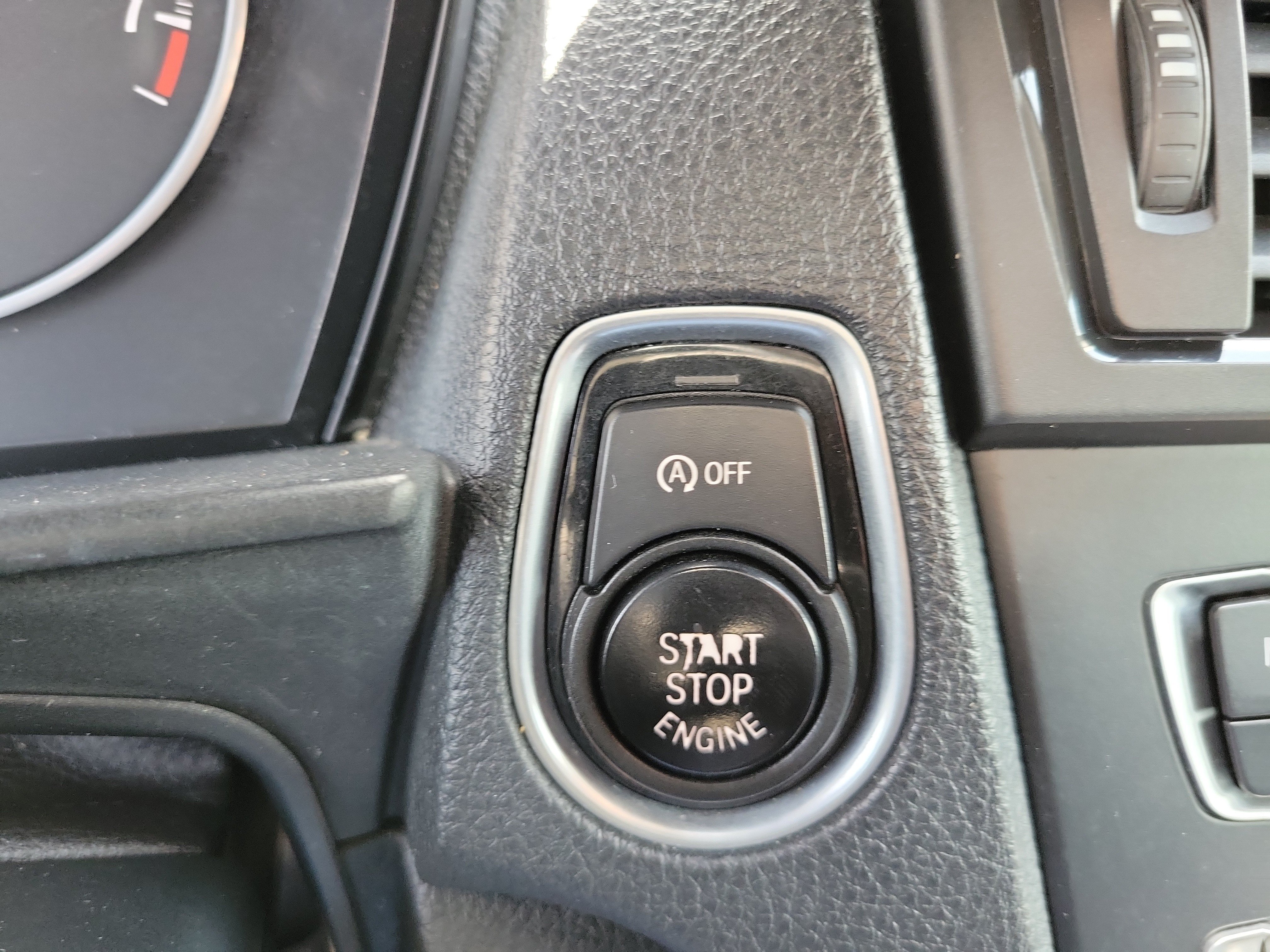 Used 2015 BMW 228i Coupe RWD image 17