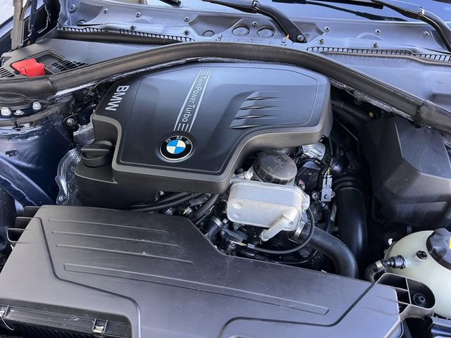 Used 2015 BMW 320i Sedan RWD image 34