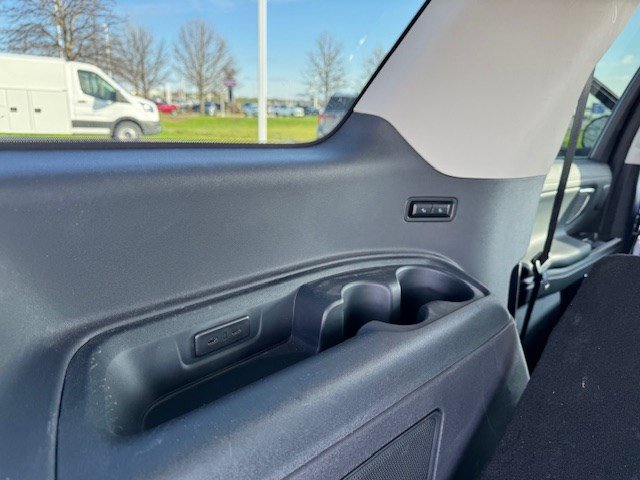 Used 2025 Ford Expedition Platinum w/ Driver's Package image 35