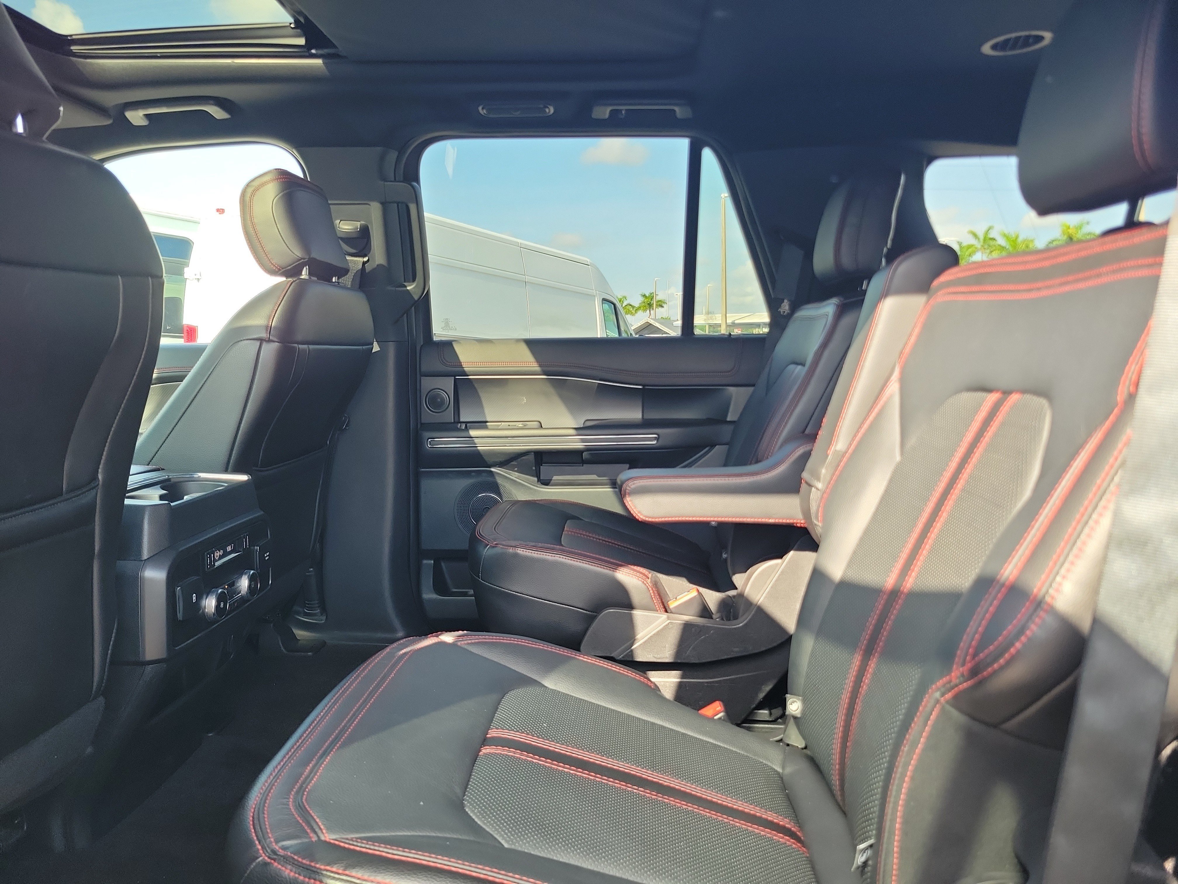 Used 2019 Ford Expedition Max Limited w/ Equipment Group 303A RWD image 14
