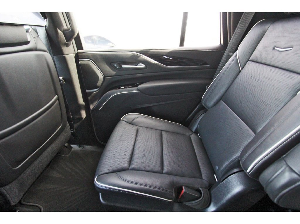 Used 2021 Cadillac Escalade Sport w/ Driver Assist Tech Package AWD/4WD image 12