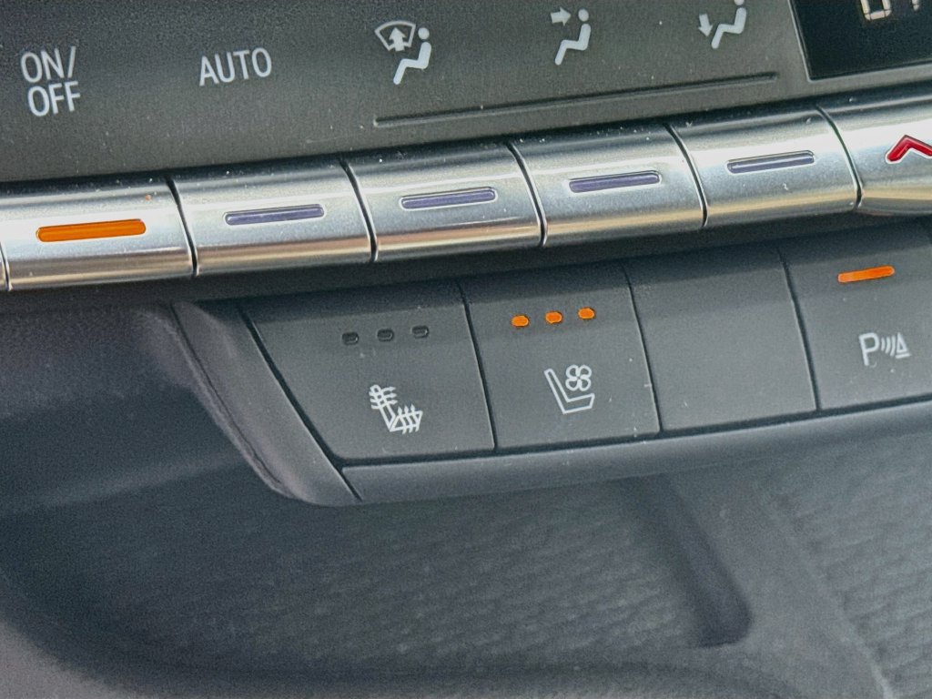 Used 2023 Cadillac CT5 Premium Luxury AWD/4WD image 20