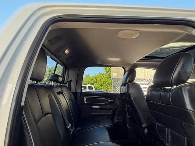 Used 2015 RAM 2500 Limited AWD/4WD image 48