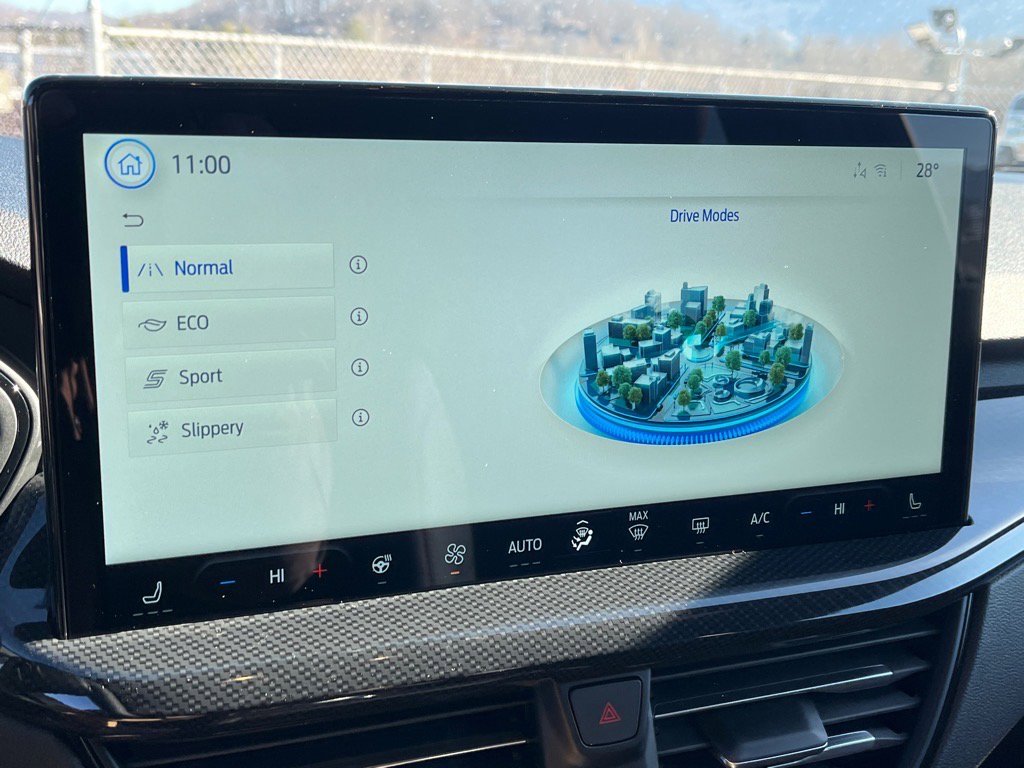 New 2026 Ford Escape ST-Line w/ Tech Pack #1 image 12