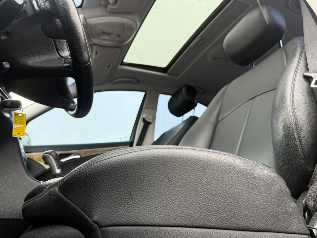 Used 2009 Mercedes-Benz E 350 Sedan image 9
